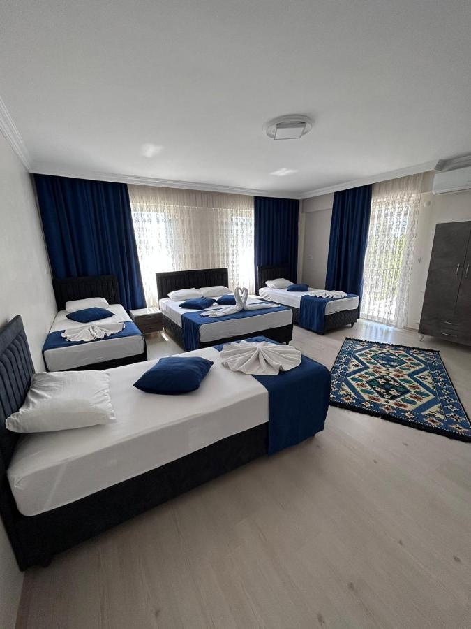 Paradise House Aparthotel